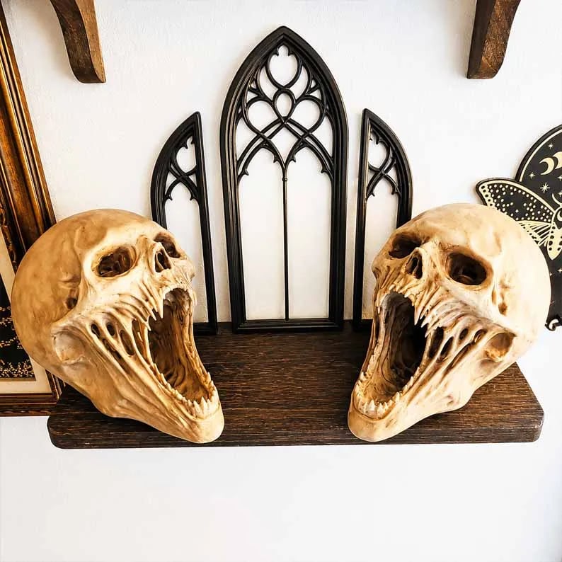 💀Gothic Skull Sculpture