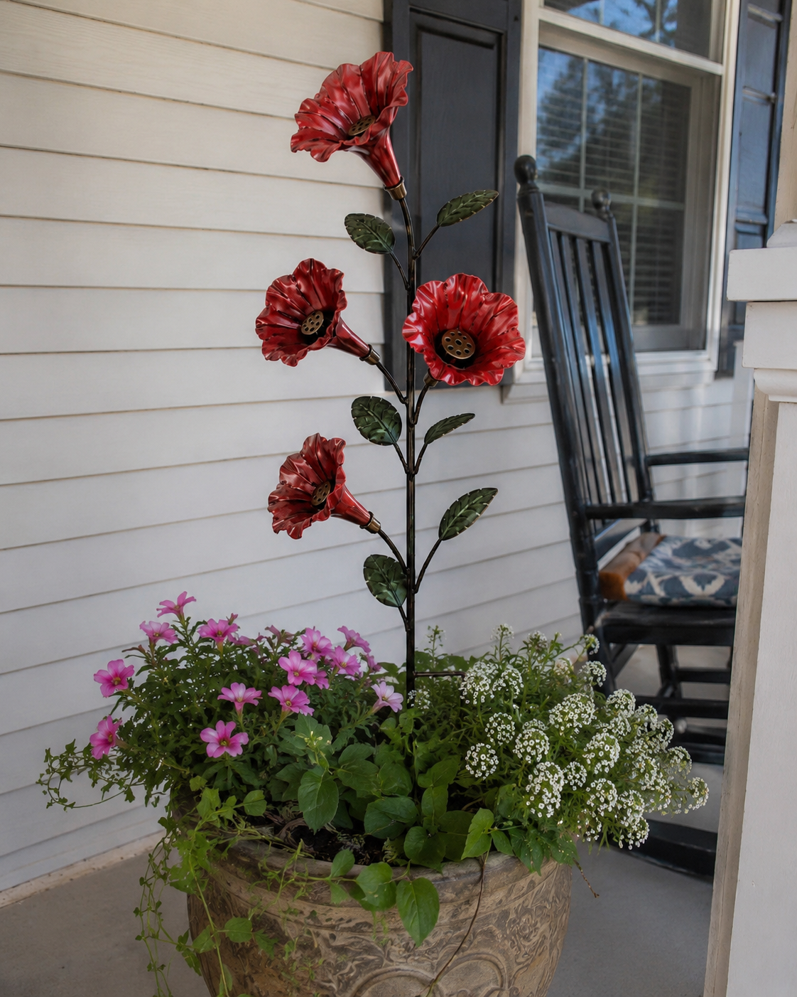 Bring Hummingbirds Closer – 4-Flower Metal Nectar Feeder Garden Stake