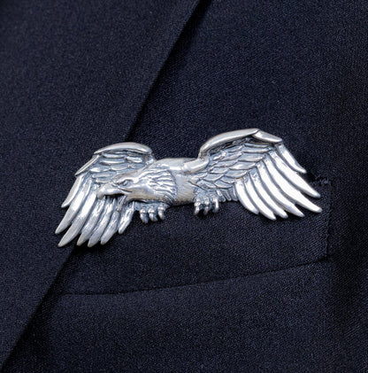 🦁✨ Luxury Sculpted Animal Brooch – Premium Statement Piece for Suits & Blazers