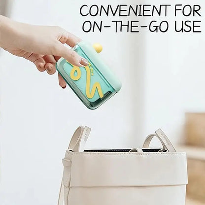 🦷🔄Travel-sized storage case - features an automatic pop-up dispenser