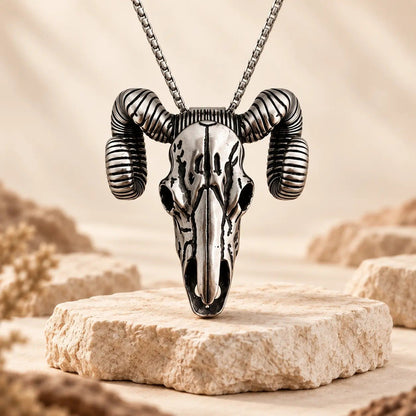 🤠🐐 Frontier Skull Statement Pendant – 5 Western Styles with Necklace & Clip Wear