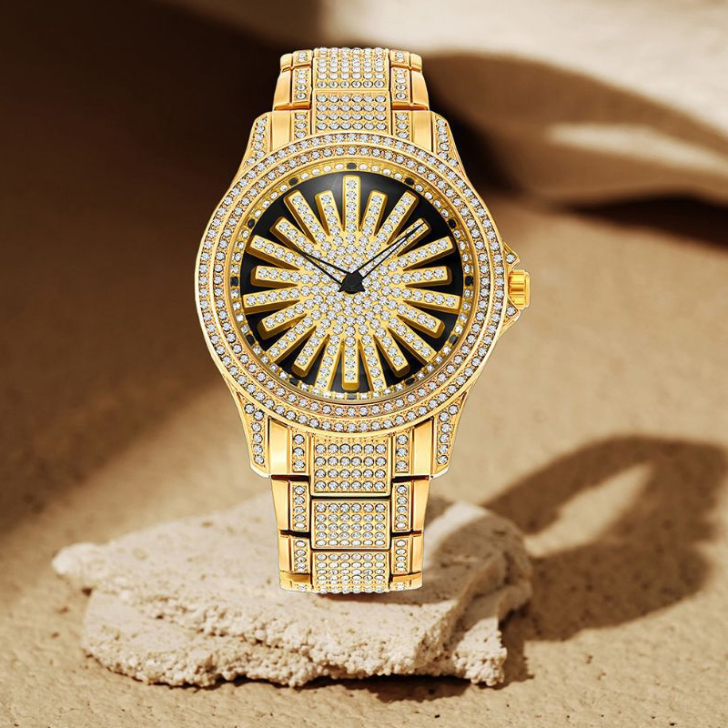 💎⌚ Luxury Men's Rotating Dial Watch – Shine Brighter, Stand Out Bolder